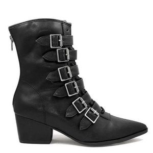 Coven boots